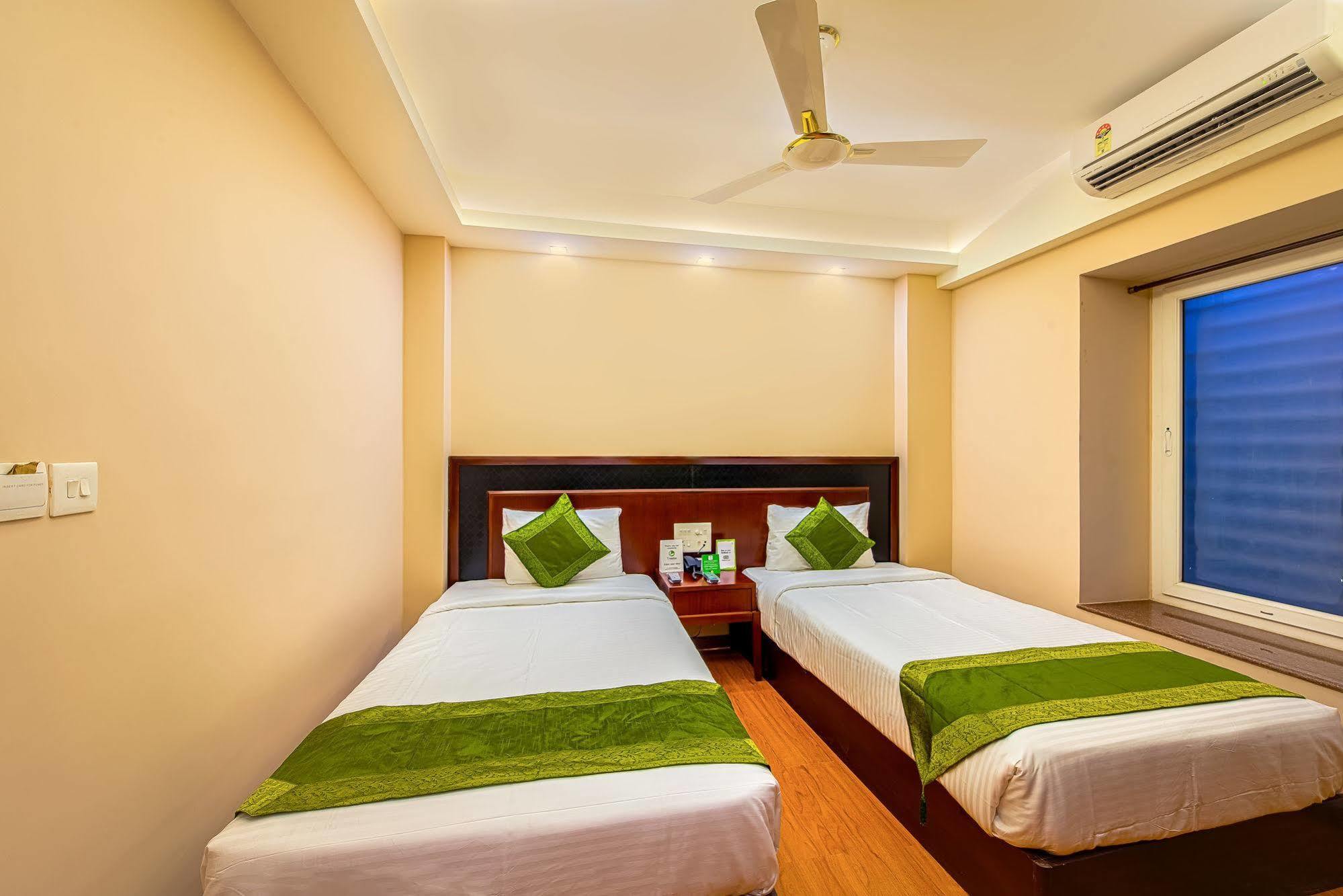 Treebo Vedanta Hotell Calcutta Exteriör bild