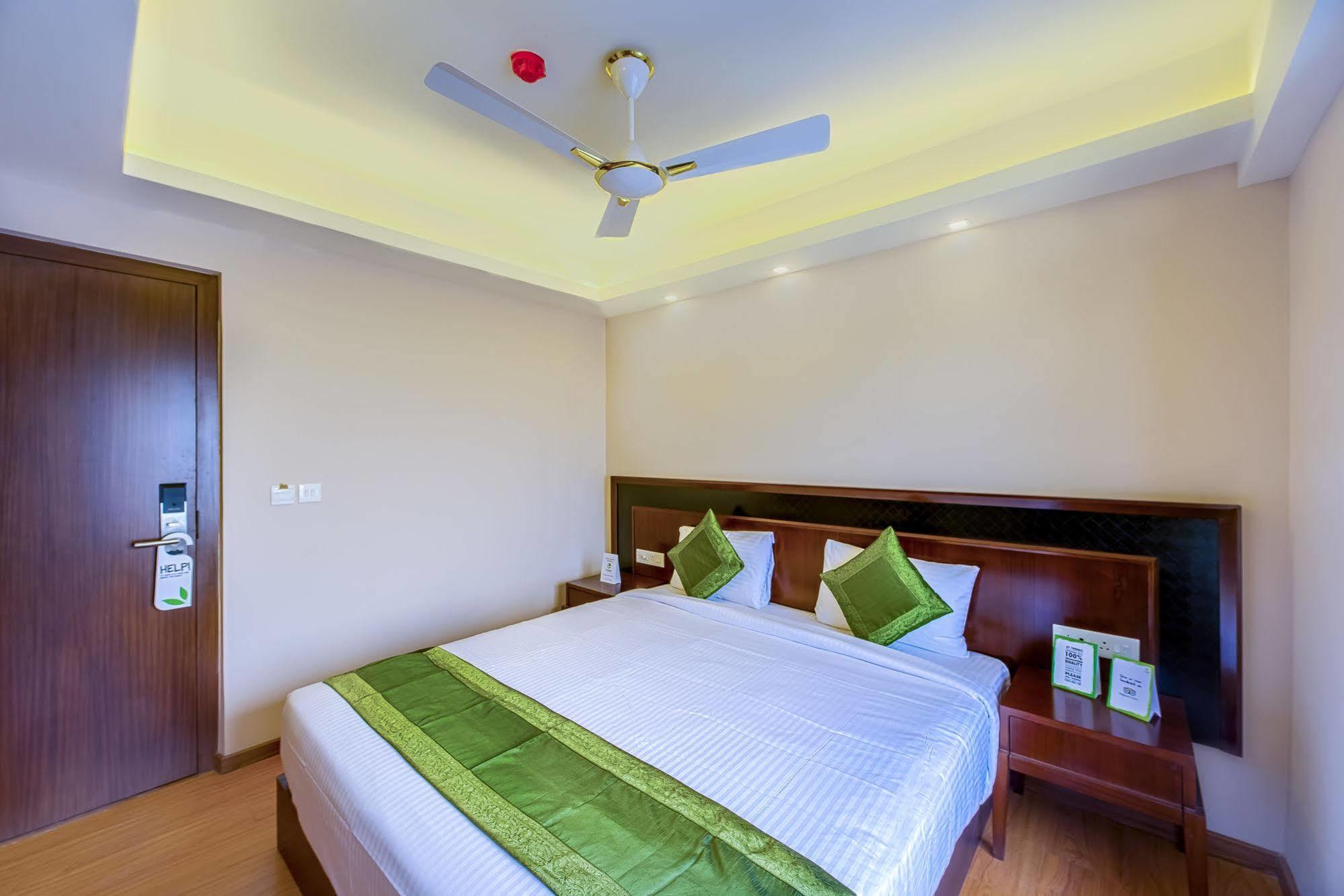 Treebo Vedanta Hotell Calcutta Exteriör bild